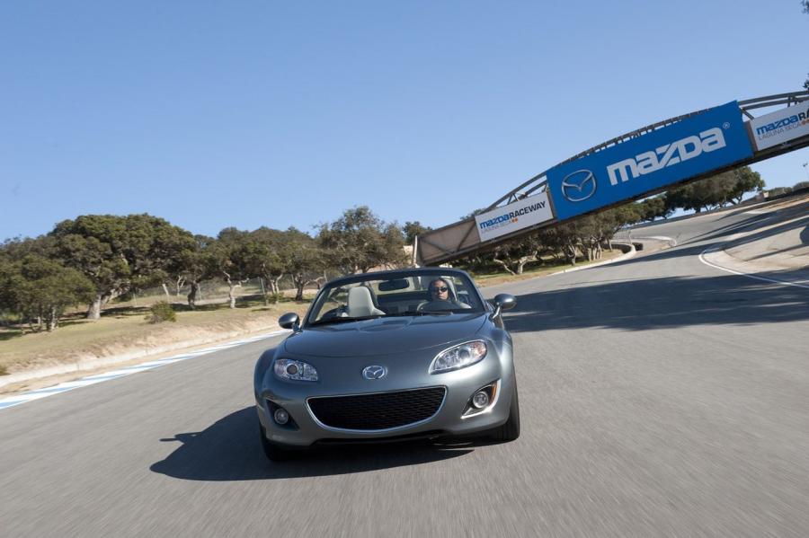  Mazda MX-5 Miata 2012 года  (фото 14 из 22)